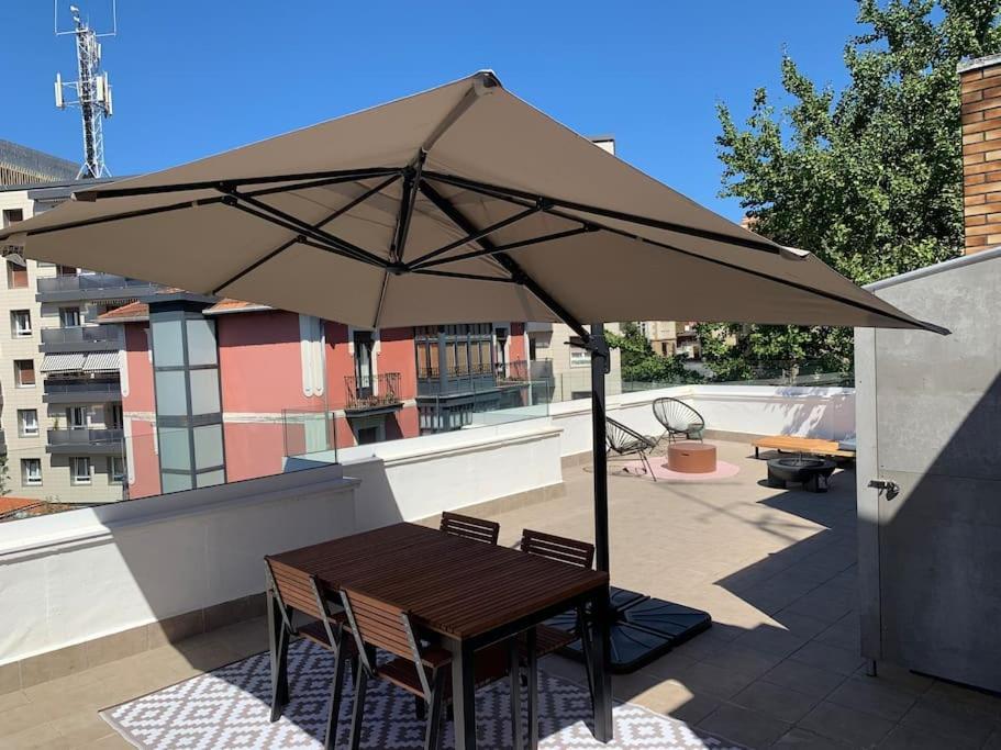 Apartament Atico Con Preciosa Terraza En Algorta Getxo Zewnętrze zdjęcie